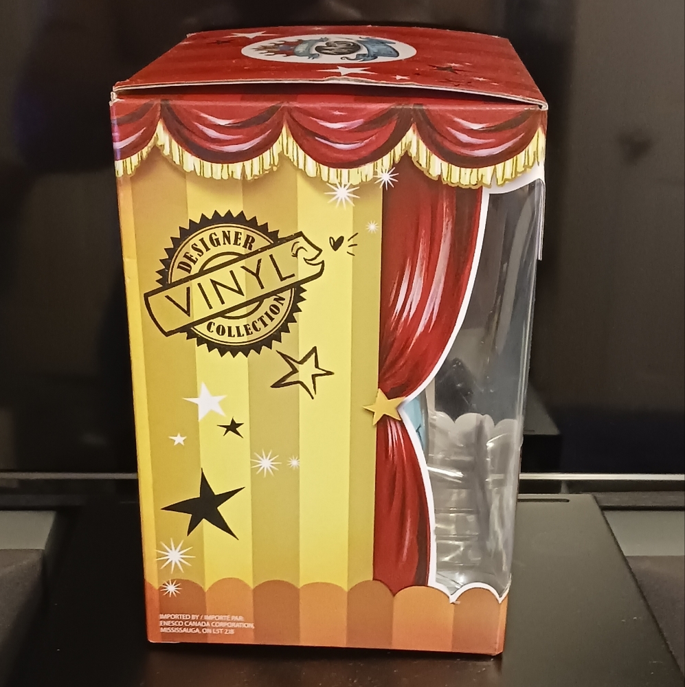 Disney Show Case Collection - Picture 4 of 5